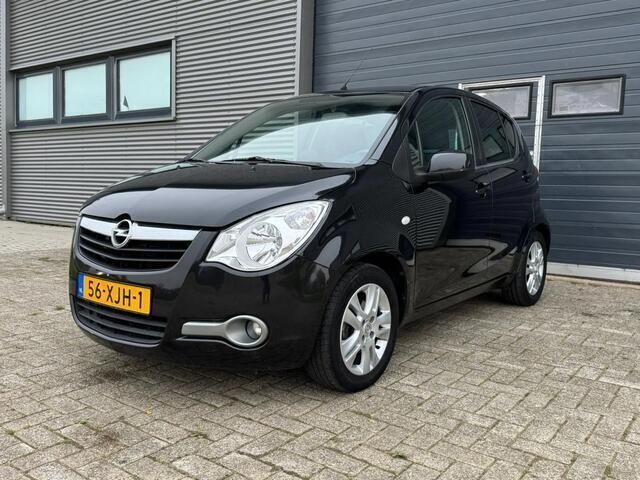Zwart Gebruikt 2012 Opel Agila Edition Hatchback | € 4.449 (Eerlijke prijs) - Afbeelding 1/4