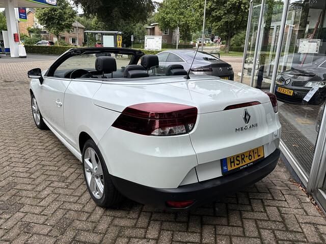 Occasion Renault Mégane Cabriolet Dynamique 132 PK (97 kW) 2013 Wit Cabriolet