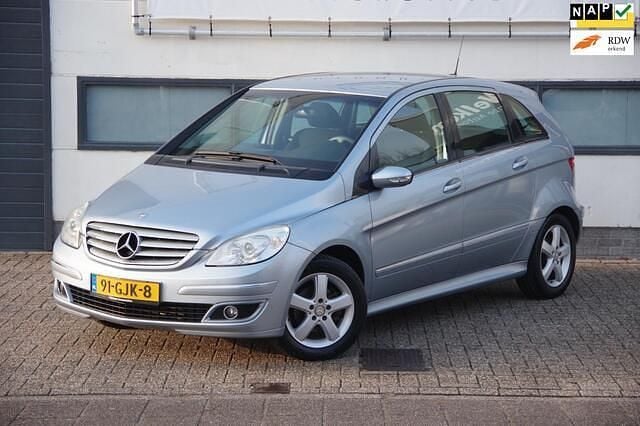 Blauw Occasion 2008 Mercedes B170 MPV | € 4.750 (Eerlijke prijs) - Afbeelding 1/4