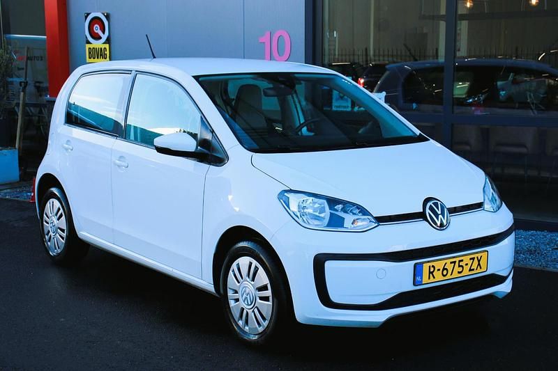 Wit Occasion 2022 VW up! Hatchback | € 11.935 (Goede deal) - Afbeelding 1/4