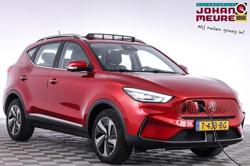 Rood Occasion 2023 MG ZS Luxury SUV | € 22.900 (Goede deal) - Afbeelding 1/4