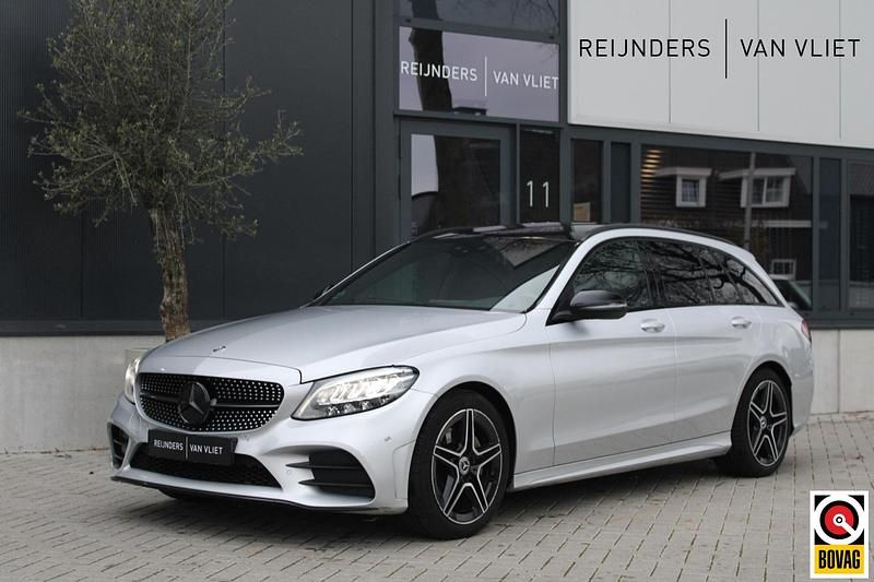 Grijs Gebruikt 2020 Mercedes C180 Business Stationwagen | € 27.890 (Eerlijke prijs) - Afbeelding 1/4