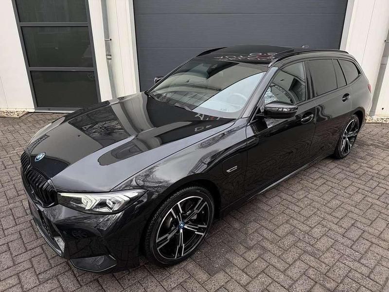 Occasion BMW 320e M Sport 204 PK (150 kW) 2022 Zwart Stationwagen