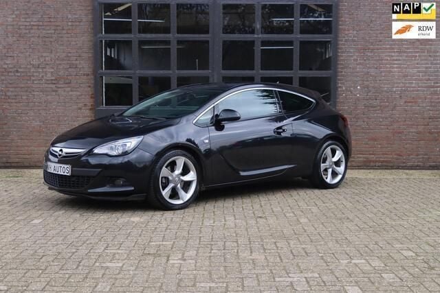 Zwart Gebruikt 2012 Opel Astra GTC Sport Hatchback | € 6.950 (Eerlijke prijs) - Afbeelding 1/4