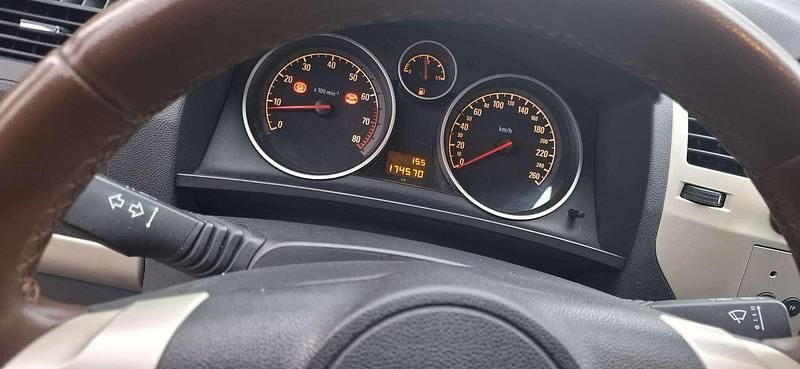 Occasion Opel Zafira 116 PK (85 kW) 2008 Zwart MPV