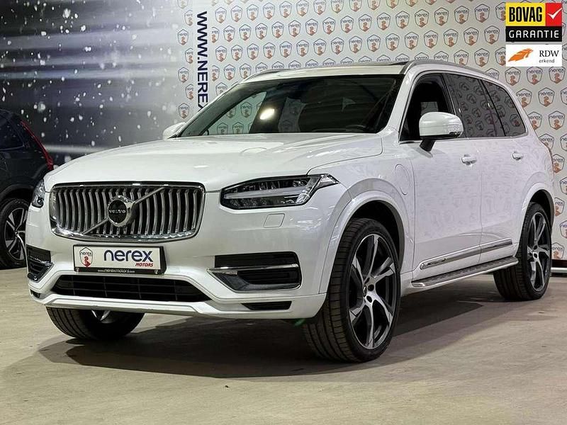 Wit Gebruikt 2021 Volvo XC90 Inscription SUV | € 51.945 (Duur) - Afbeelding 1/4