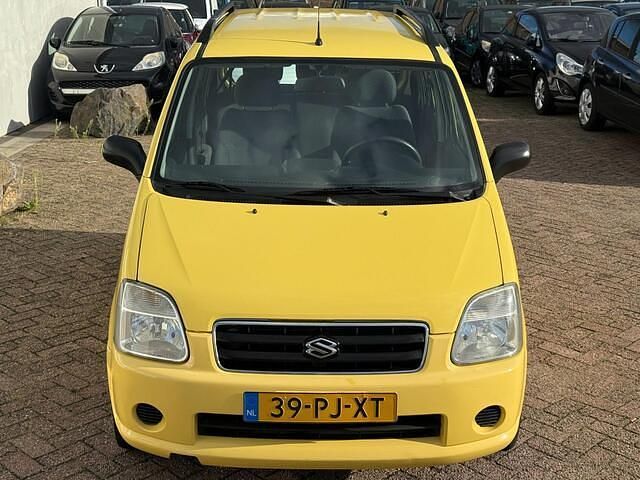 Occasion Suzuki Wagon R GLX 94 PK (69 kW) 2004 Geel MPV