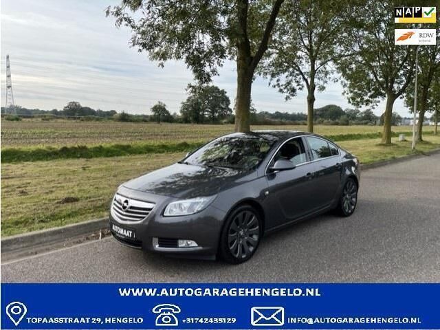 Grijs Gebruikt 2009 Opel Insignia Cosmo Hatchback | € 8.995 (Eerlijke prijs) - Afbeelding 1/4