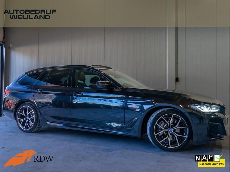 Occasion BMW 530 184 PK (135 kW) 2023 Zwart Stationwagen