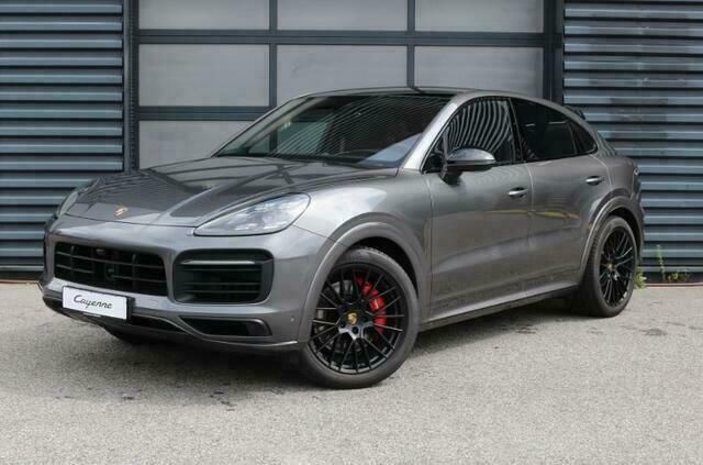 Grijs Gebruikt 2021 Porsche Cayenne GTS SUV | € 182.900 - Afbeelding 1/4