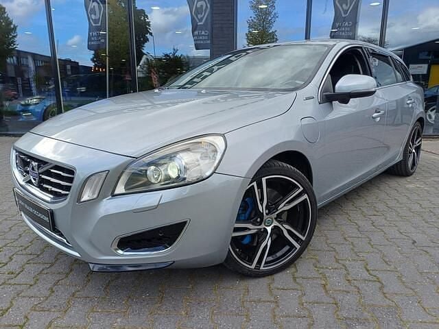 Grijs Gebruikt 2014 Volvo V60 Stationwagen | € 10.950 (Eerlijke prijs) - Afbeelding 1/4