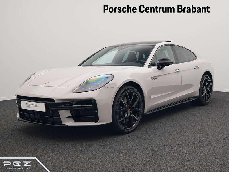 Gebruikt 2024 Porsche Panamera 4 Sedan | € 154.750 - Afbeelding 1/4