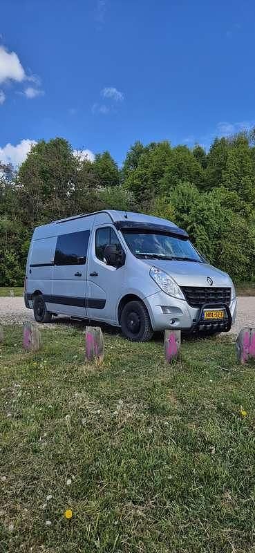 Zilver Gebruikt 2014 Renault Master | € 27.500 - Afbeelding 1/4