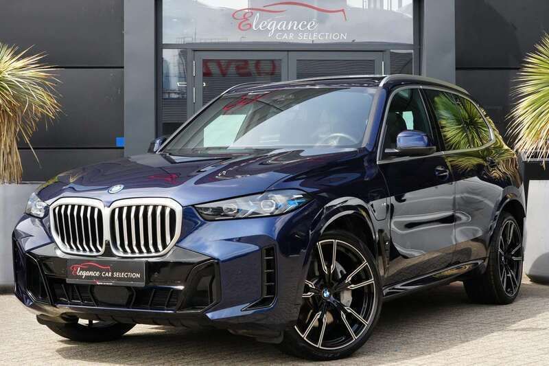 Blauw Gebruikt 2024 BMW X5 M Sport SUV | € 94.950 (Eerlijke prijs) - Afbeelding 1/4