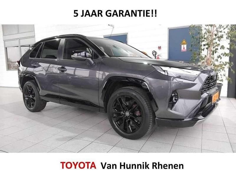 Grijs Occasion 2022 Toyota RAV4 Hybrid SUV | € 35.499 (Eerlijke prijs) - Afbeelding 1/4
