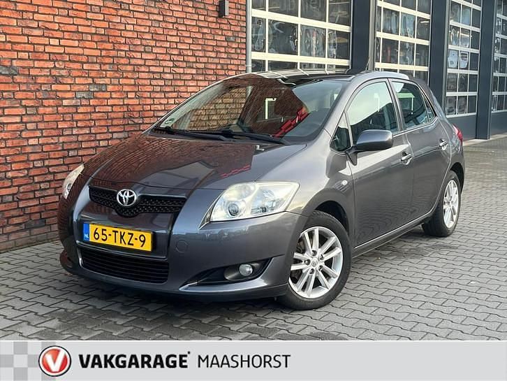 Grijs Occasion 2009 Toyota Auris Sol Hatchback | € 4.950 (Goede deal) - Afbeelding 1/4