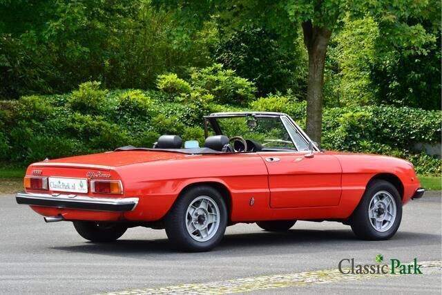 Occasion Alfa Romeo Spider Veloce 127 PK (93 kW) 1981 Rood Cabriolet