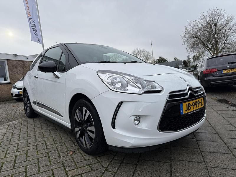 Occasion DS Automobiles DS3 So Chic 110 PK (80 kW) 2016 Wit Hatchback