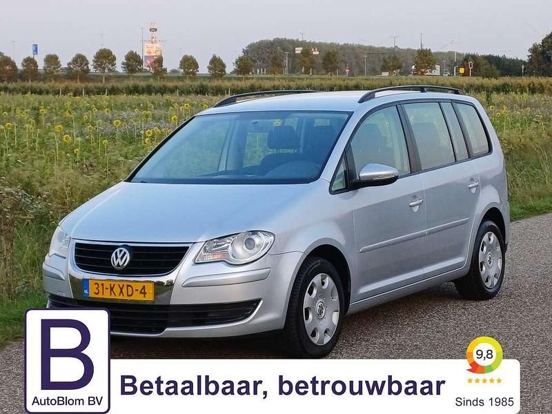 Zilver Gebruikt 2010 VW Touran Comfortline MPV | € 7.600 (Goede deal) - Afbeelding 1/4