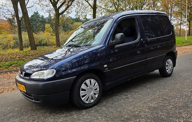 Overige Gebruikt 2001 Peugeot Partner MPV | € 1.950 (Eerlijke prijs) - Afbeelding 1/4