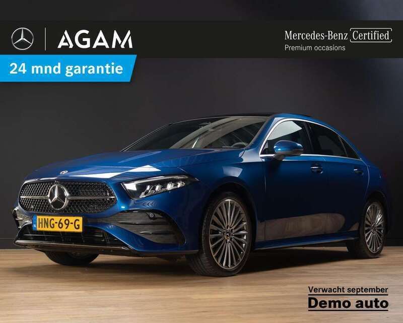 Blauw, metallic lak Gebruikt 2025 Mercedes A250 AMG line Sedan | € 42.950 (Iets duurder) - Afbeelding 1/4