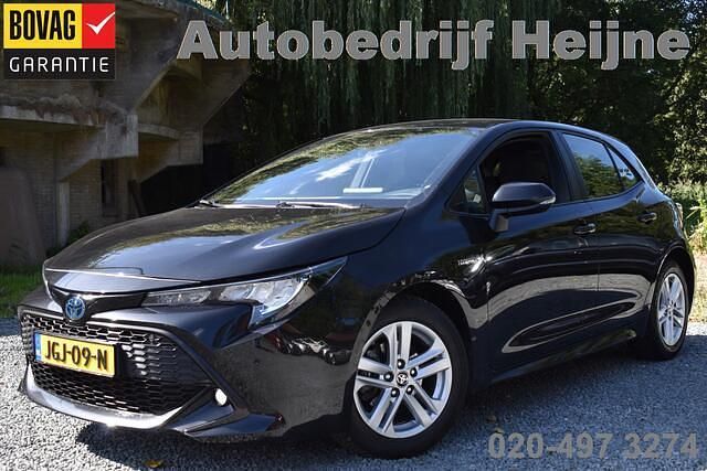 Zwart Gebruikt 2021 Toyota Corolla Hatchback | € 21.745 (Goede deal) - Afbeelding 1/4