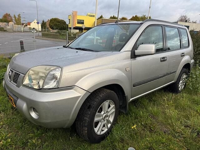 Grijs Gebruikt 2005 Nissan X-Trail Comfort SUV | € 1.900 (Eerlijke prijs) - Afbeelding 1/4