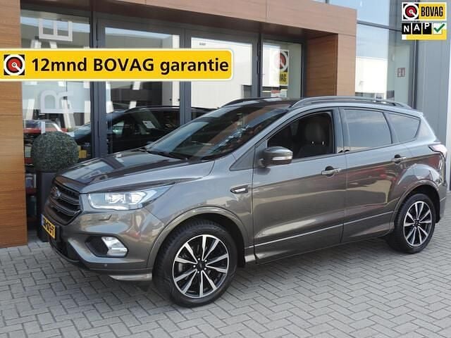 Grijs Gebruikt 2018 Ford Kuga ST-Line SUV | € 18.490 (Eerlijke prijs) - Afbeelding 1/4