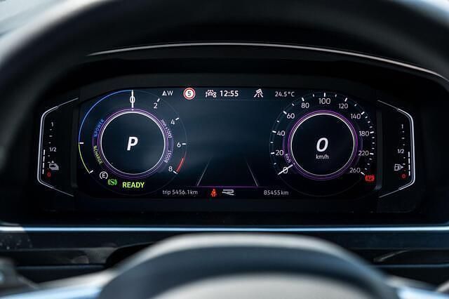 Occasion VW Tiguan R-line Edition 150 PK (110 kW) 2023 Zwart SUV