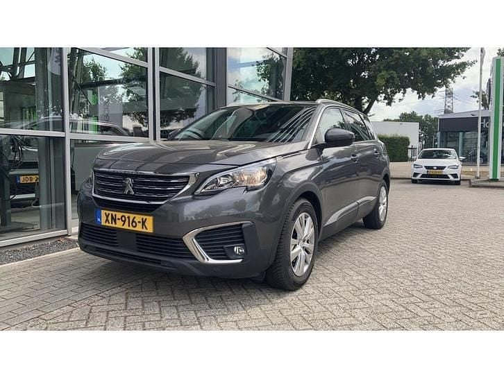 Grijs Occasion 2019 Peugeot 5008 SUV | € 19.545 (Eerlijke prijs) - Afbeelding 1/4