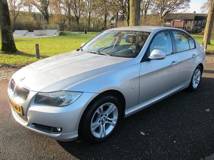 Gebruikt 2010 BMW 318 | € 4.750 (Eerlijke prijs) - Afbeelding 1/4