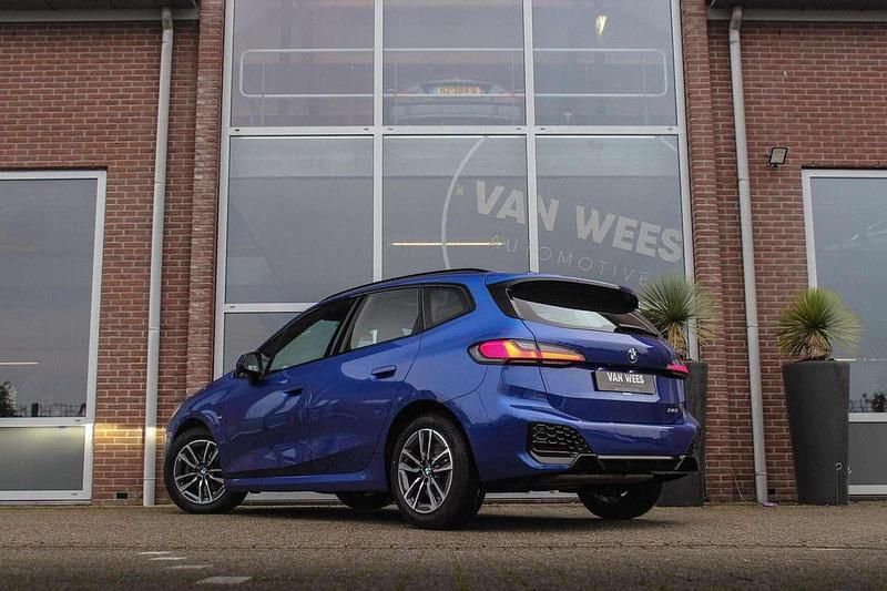 Occasion BMW 218 Active Tourer M Sport 136 PK (100 kW) 2022 Blauw MPV