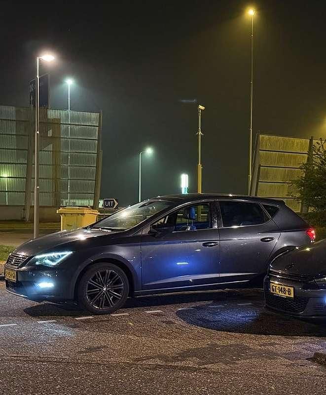 Gebruikt 2019 Seat Leon XCELLENCE Sedan | € 18.000 (Eerlijke prijs) - Afbeelding 1/4