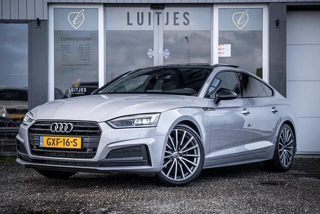 Grijs Gebruikt 2017 Audi A5 Sportback S-Line Hatchback | € 26.900 (Iets duurder) - Afbeelding 1/4