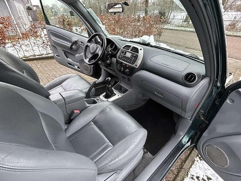 Occasion Toyota RAV4 Sol 150 PK (110 kW) 2001 Groen Stationwagen