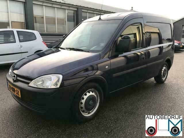 Blauw Gebruikt 2004 Opel Combo MPV | € 2.750 - Afbeelding 1/4