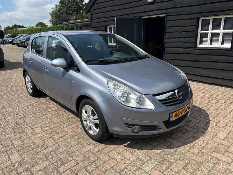 Blauw Gebruikt 2010 Opel Corsa Cosmo Hatchback | € 2.750 (Goede deal) - Afbeelding 1/4