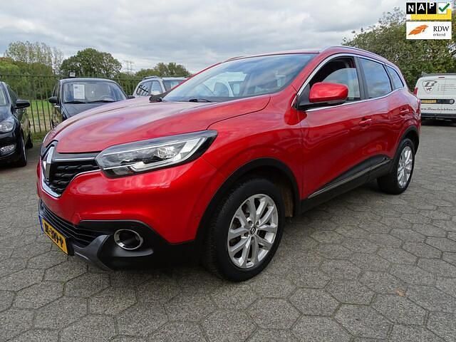 Rood Gebruikt 2016 Renault Kadjar Intens SUV | € 11.450 (Goede deal) - Afbeelding 1/4
