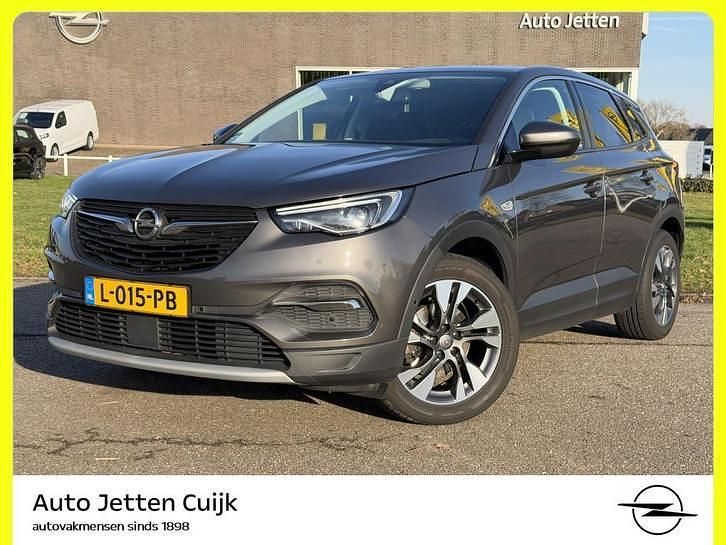 Grijs (metallic) Occasion 2020 Opel Grandland X Innovation SUV | € 15.745 (Eerlijke prijs) - Afbeelding 1/4