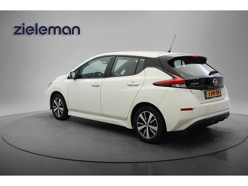 Occasion Nissan Leaf Acenta 110 kW (150 PK) 2020 Wit Hatchback