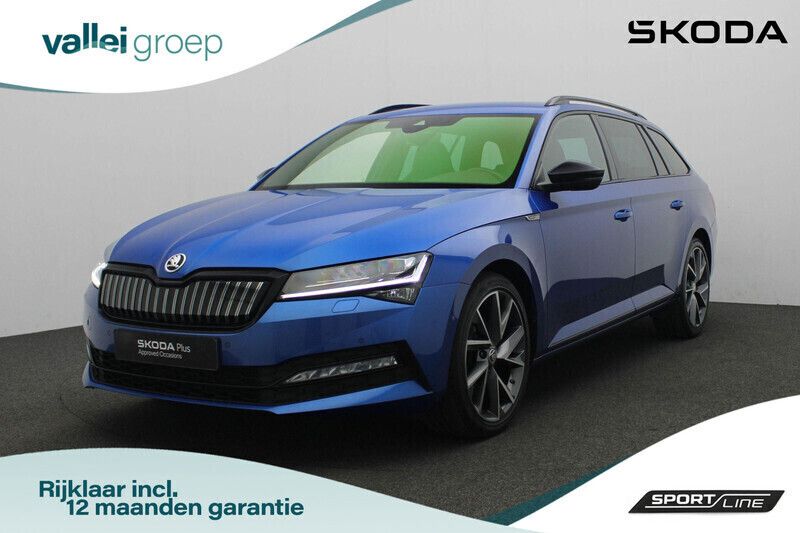 Blauw Gebruikt 2022 Skoda Superb Business Line Stationwagen | € 28.900 (Eerlijke prijs) - Afbeelding 1/4