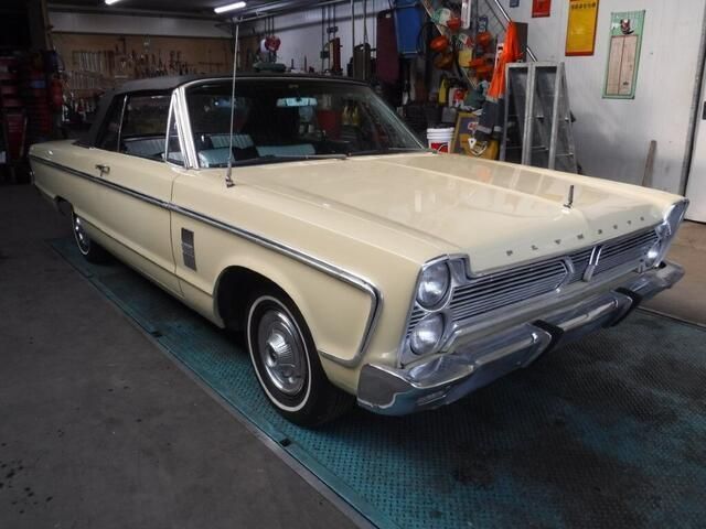 Beige Gebruikt 1966 Plymouth Fury Sedan | € 23.750 - Afbeelding 1/4