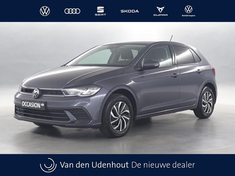 Grijs Gebruikt 2024 VW Polo Edition Hatchback | € 24.490 (Eerlijke prijs) - Afbeelding 1/4