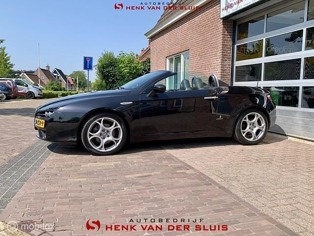 Occasion Alfa Romeo Spider 185 PK (136 kW) 2006 Zwart Cabriolet