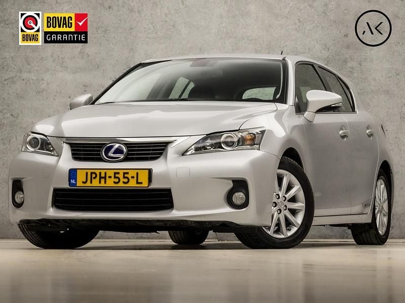 Zilver Gebruikt 2012 Lexus CT200h Sport Line Hatchback | € 13.445 (Eerlijke prijs) - Afbeelding 1/4
