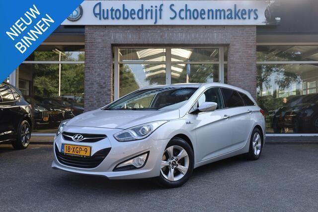 Grijs Gebruikt 2012 Hyundai i40 Edition Stationwagen | € 8.995 (Iets duurder) - Afbeelding 1/4