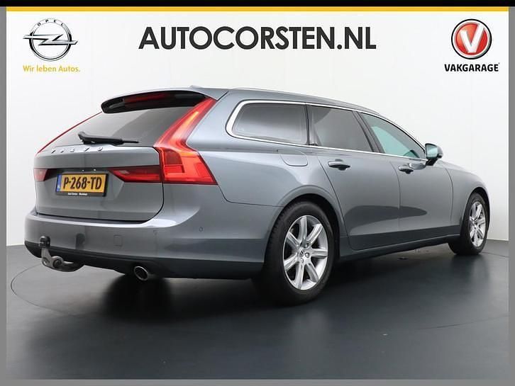Grijs Gebruikt 2017 Volvo V90 Inscription Stationwagen | € 14.940 - Afbeelding 1/4