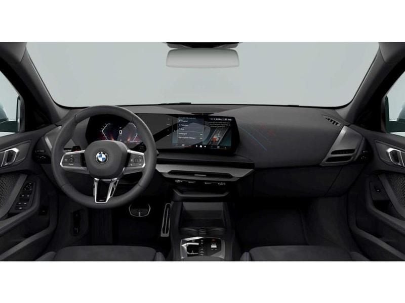 Occasion BMW 120 156 PK (114 kW) 2025 Grijs Hatchback