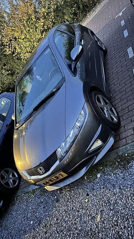 Gebruikt 2010 Honda Civic Type S Sedan | € 2.650 (Eerlijke prijs) - Afbeelding 1/1