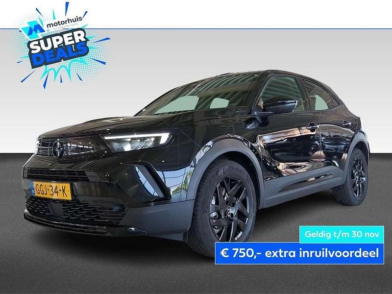 Zwart Gebruikt 2024 Opel Mokka SUV | € 26.945 (Iets duurder) - Afbeelding 1/4